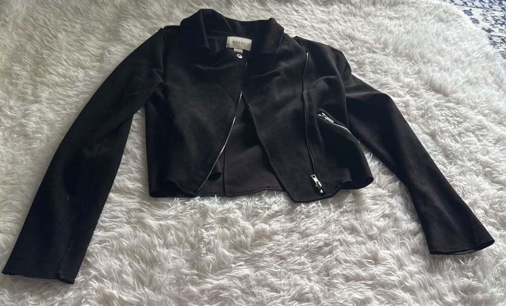 HYFVE Black Faux Suede Cropped Moto Jacket Size Small